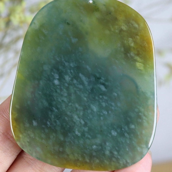 Certified green yellow 100% Natural A Jade jadeite landscape Pendant - Picture 7 of 12